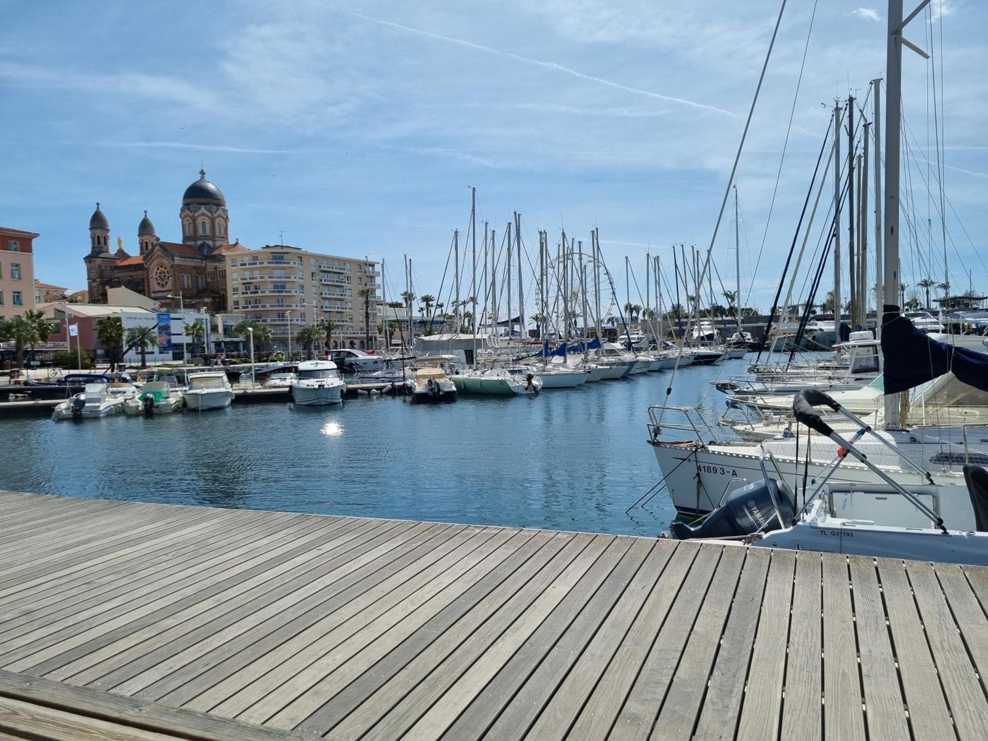 Studio 4P Vue Piscine St Raphael Valescure - Au Coeur Des Golfs Saint-Raphaël Εξωτερικό φωτογραφία